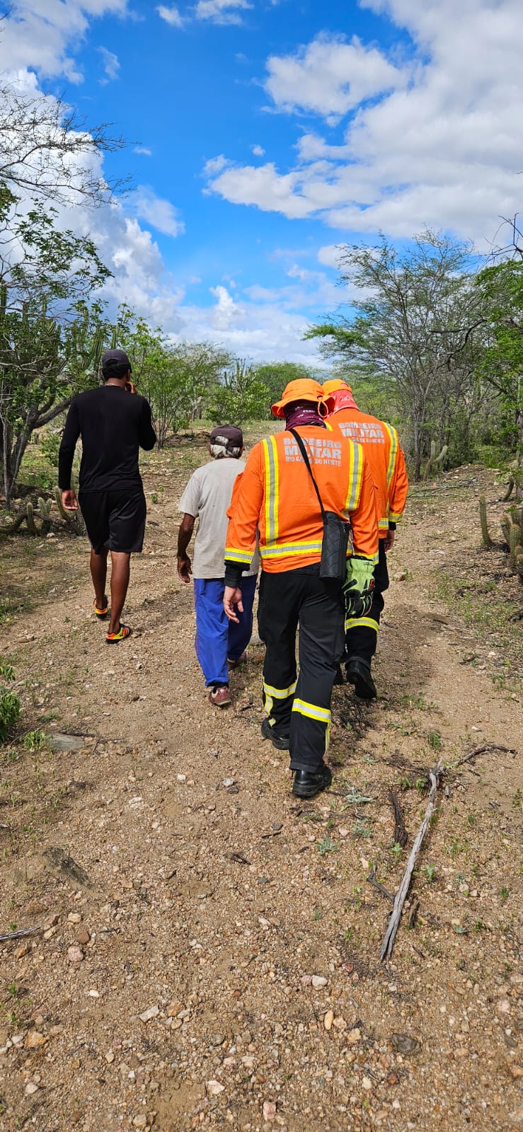 Idoso de 82 anos é encontrado após desaparecer em área de mata em Currais Novos