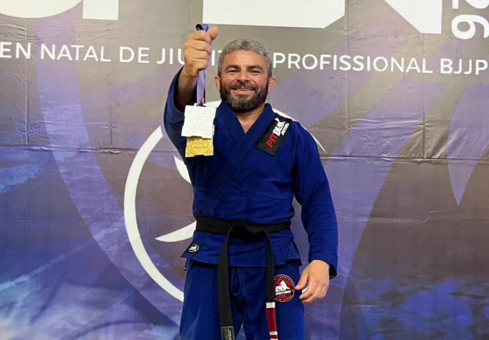 Professor George Costa conquista destaque em competição e alunos também sobem ao pódio em Natal