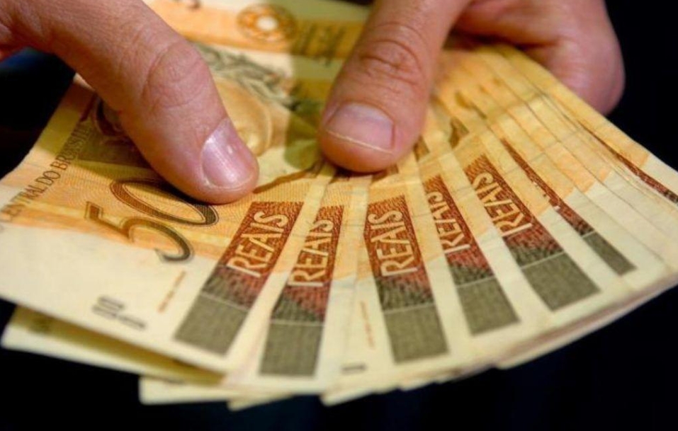 Inadimplência explode no país e atinge 73,7 milhões de brasileiros, dizem CNDL e SPC