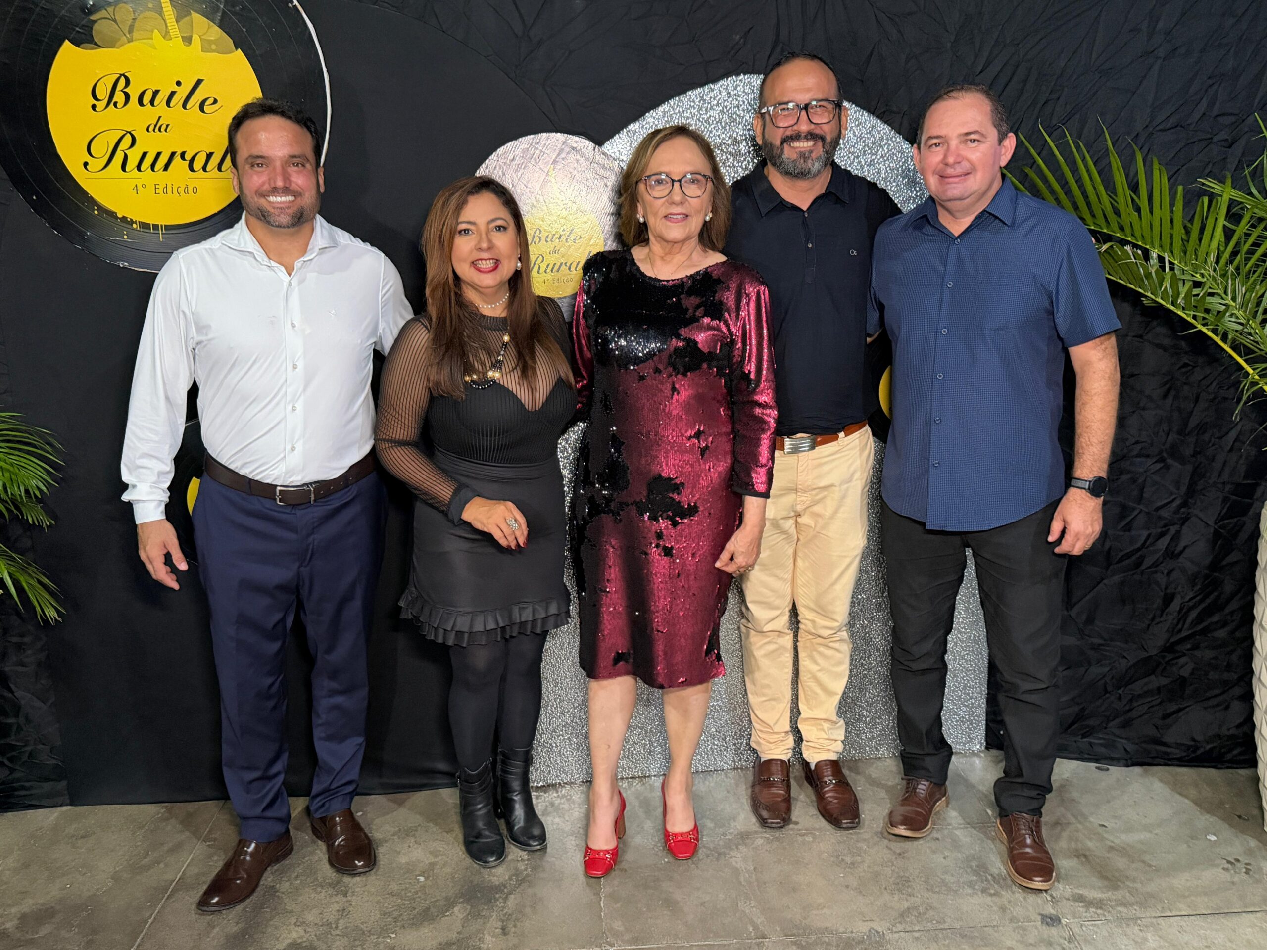 Senadora Zenaide prestigia 4º Baile da Rural e celebra 63 anos de história da Rádio Rural de Caicó