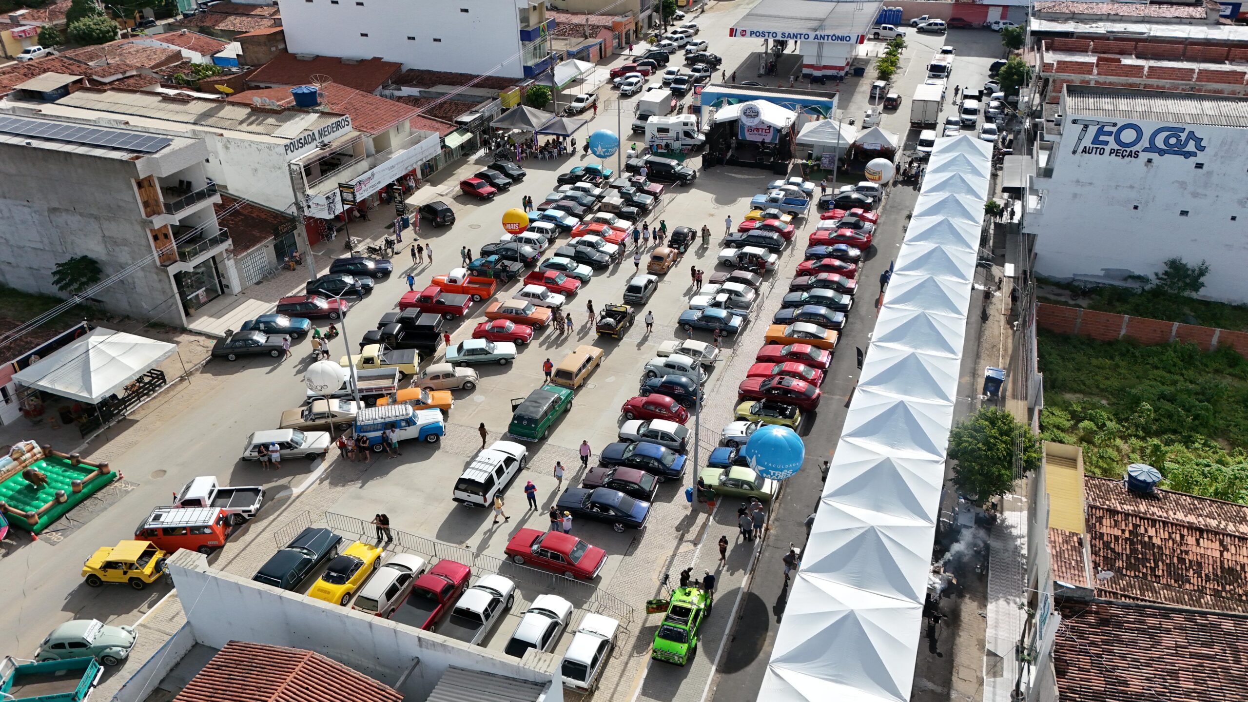 5ª edição do Encontro de Carros Antigos movimenta Lagoa Nova e fortalece turismo no Seridó