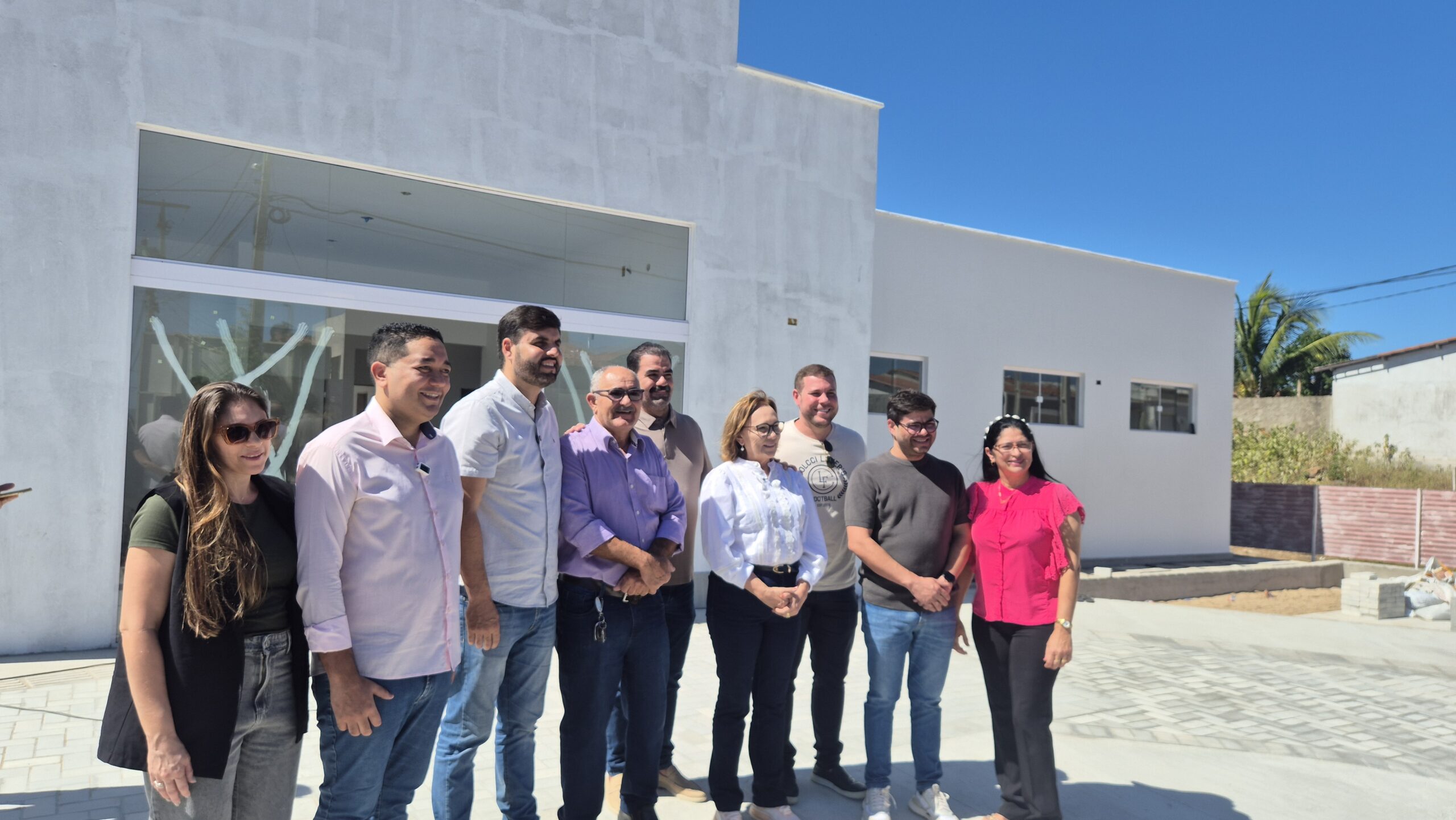 Senadora Zenaide Maia visita obra da nova UBS do bairro Alto de Santa Rita, em Currais Novos