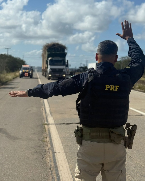 PRF reforça fiscalização nas rodovias federais durante o feriado de Corpus Christi no Rio Grande do Norte