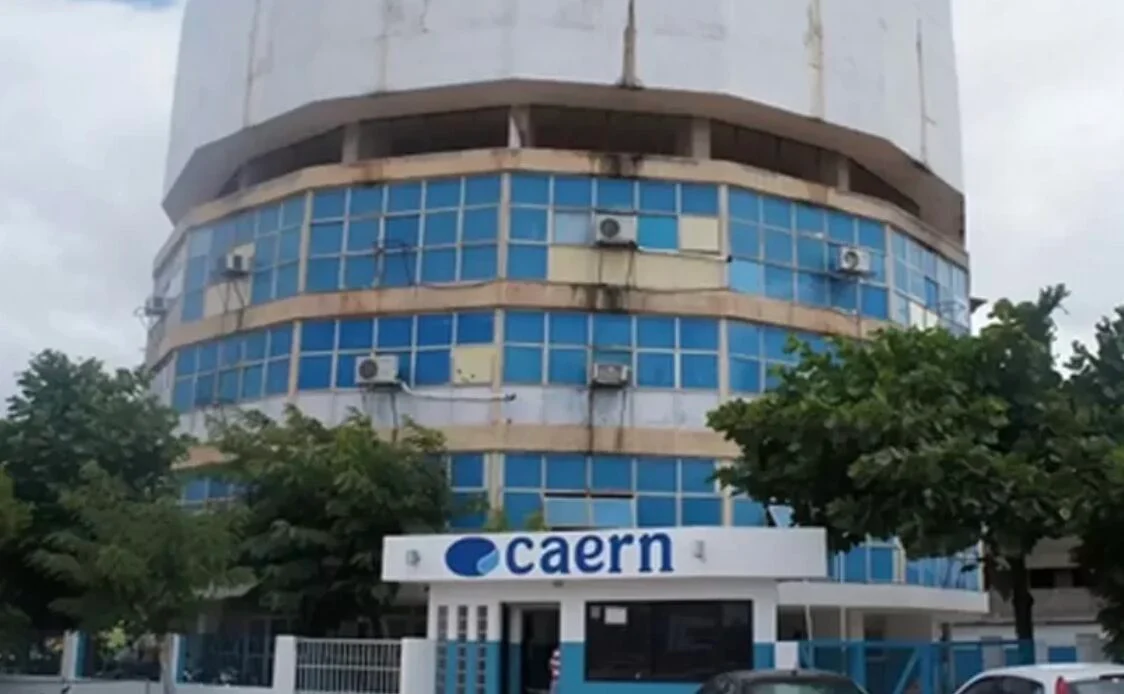 Caern alerta sobre golpes aplicados por perfis falsos nas redes sociais