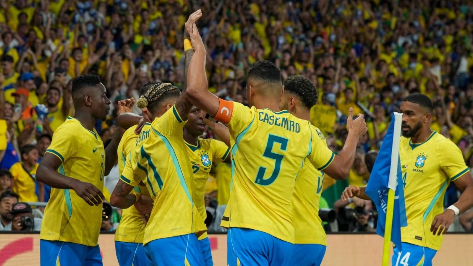 Seleção brasileira chega nesta terça (2) aos EUA; veja programação até a Copa