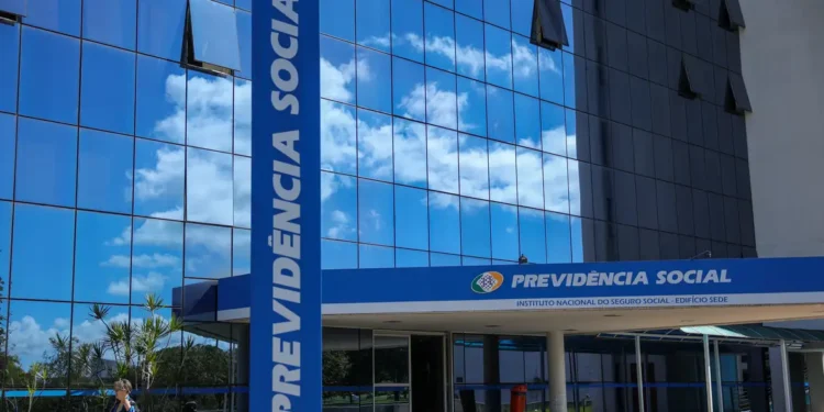 Agências do INSS terão funcionamento interrompido nesta quinta (4) e sexta-feira (5)