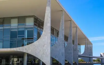 CNI entrega agenda para 2050 aos presidenciáveis