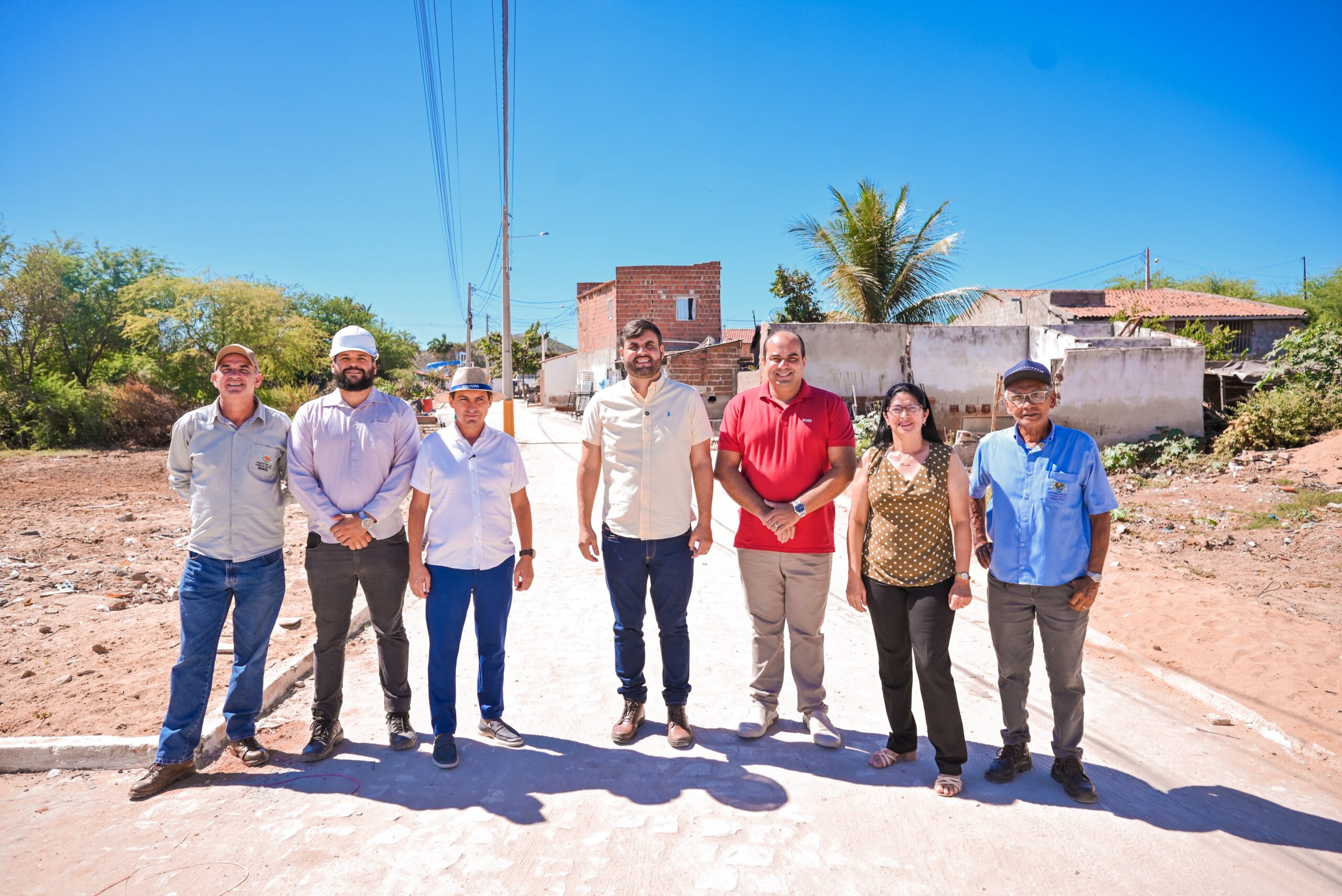 Infraestrutura | Prefeitura de Currais Novos entrega pavimentação de cinco ruas
