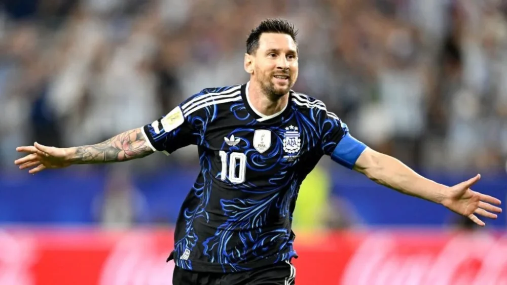 Messi entra na reta final na busca pelos mil gols