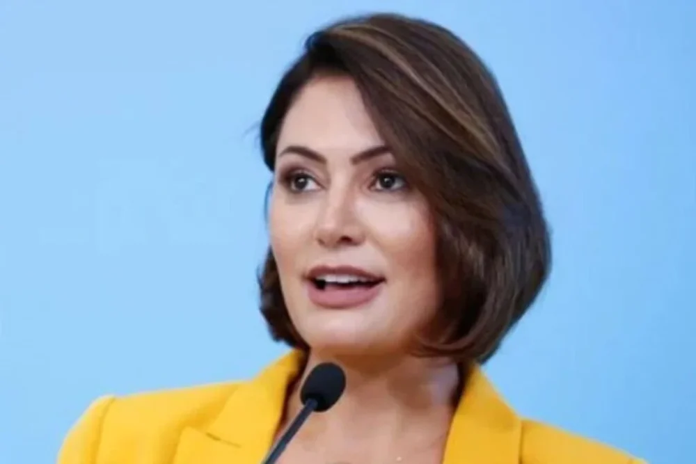 Michelle Bolsonaro descarta ser vice de Romeu Zema