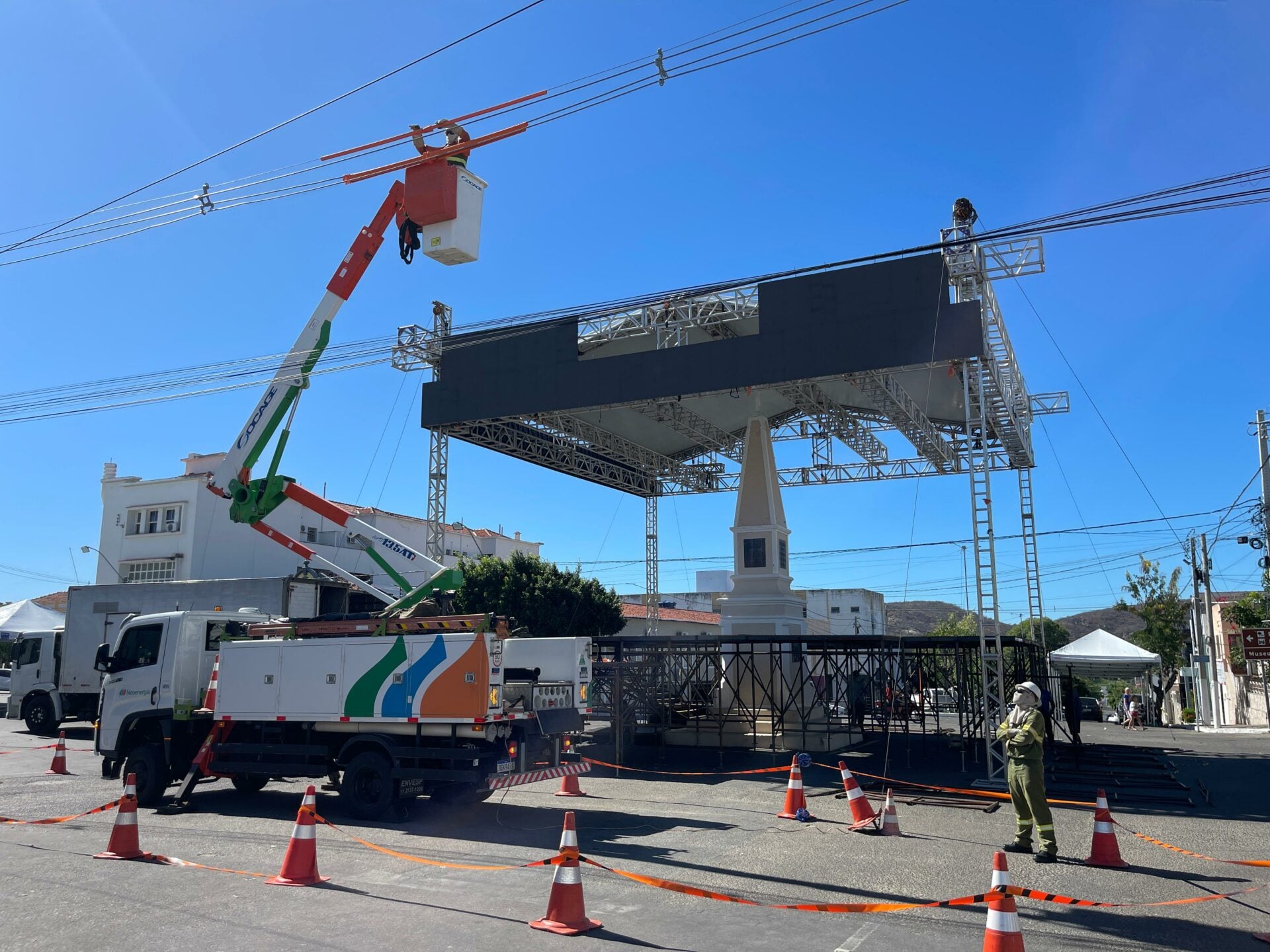 Neoenergia Cosern realiza inspeção na rede elétrica do Pavilhão da Festa de Sant’Ana em Currais Novos nesta segunda-feira