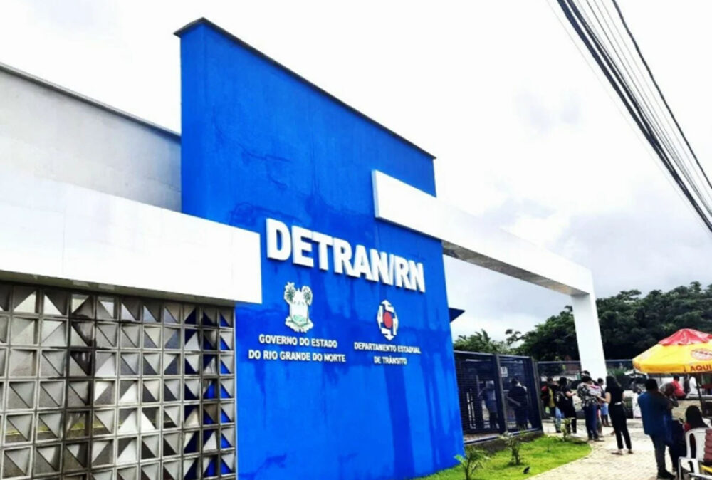 TCE determina regularização do quadro de pessoal do Detran