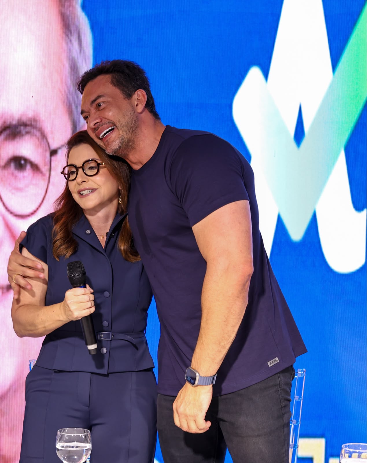 Styvenson inicia campanha em Currais Novos com intensa agenda ao lado de Milena Galvão