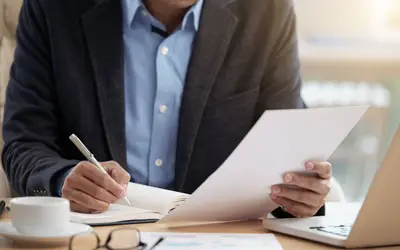 Exigência de CNPJ para autônomos e outros contribuintes fica para 2027