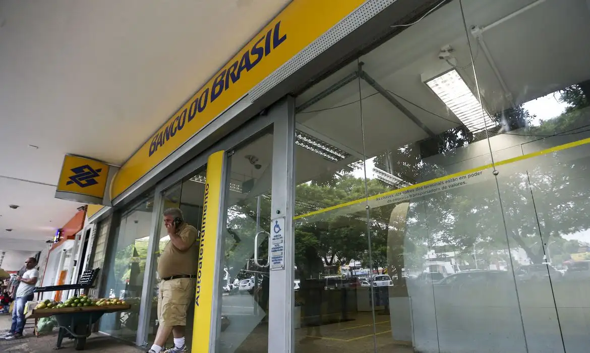 Banco do Brasil lança novo aplicativo com foco em IA e personalização