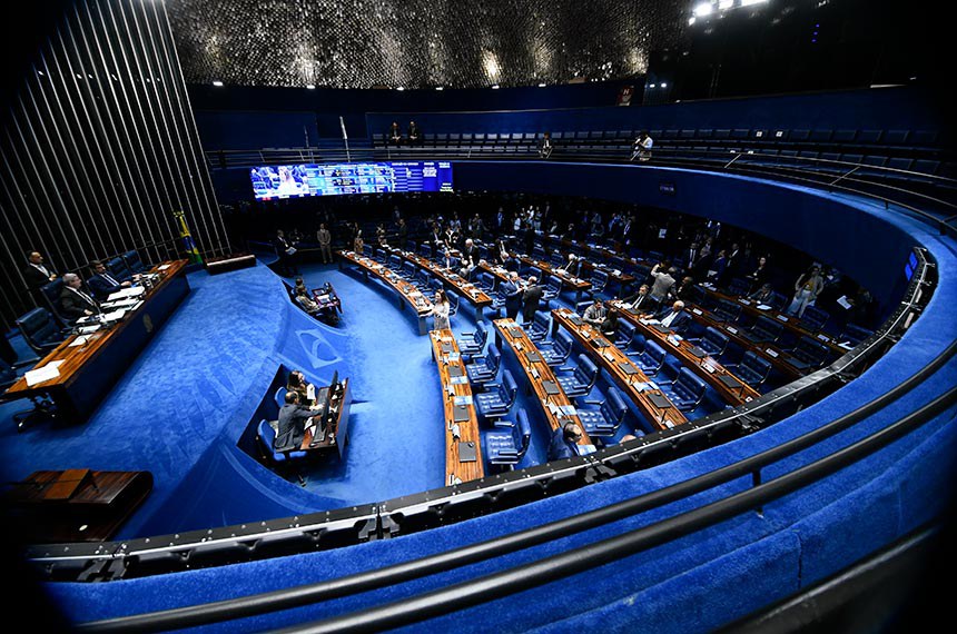 Mais de 60 candidatos ao Senado defendem impeachment no STF