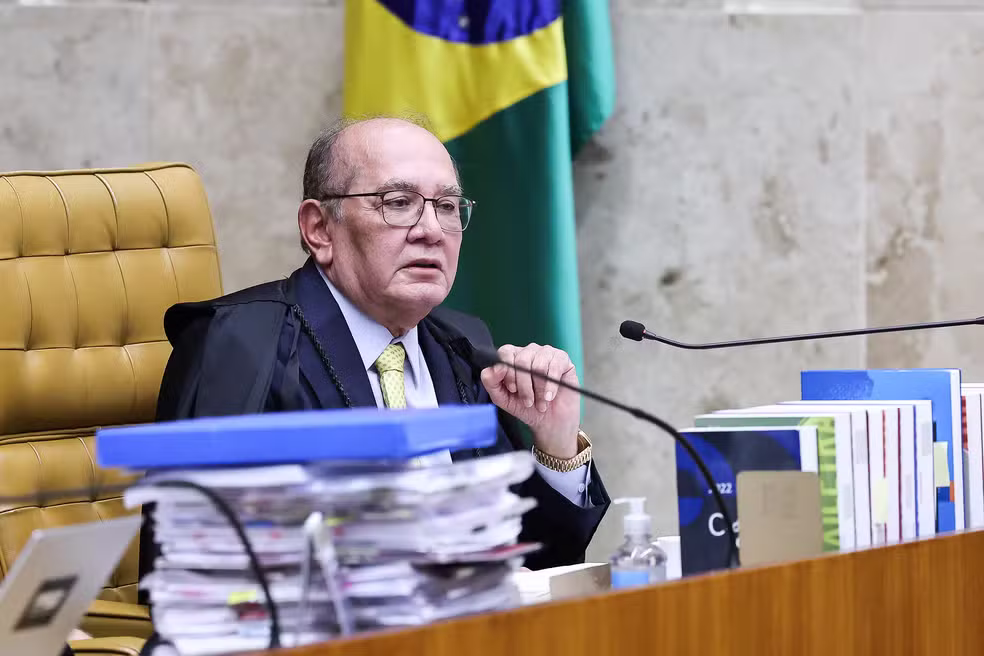 Segunda Turma tem maioria para manter cúpula da PF afastada, mas Gilmar Mendes pede vista