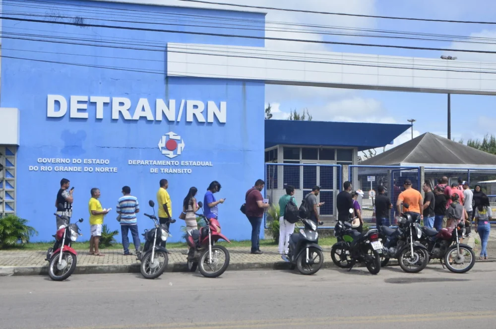 Detran/RN permite parcelamento de taxas e multas em até 12 vezes