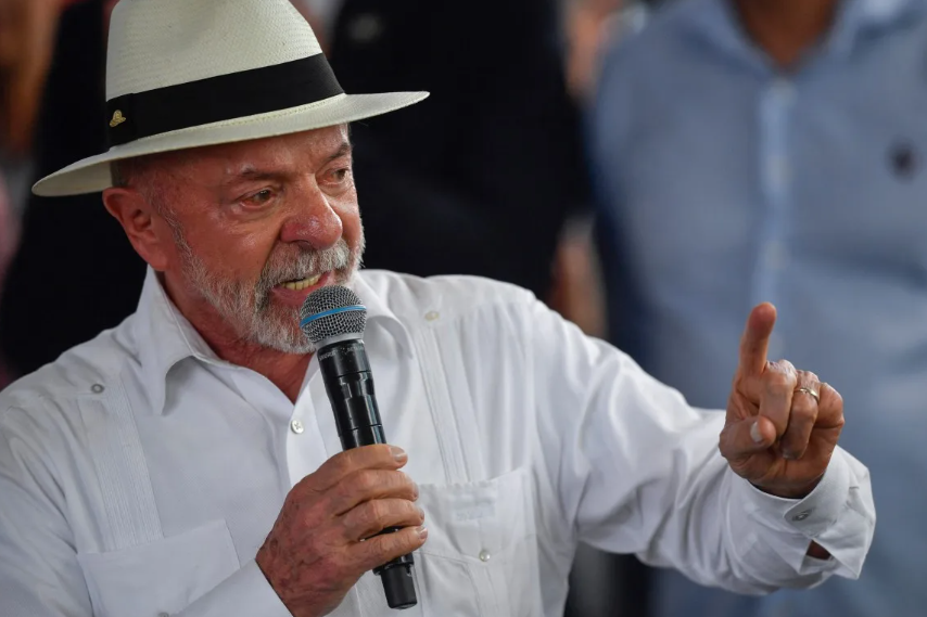 BISPOS REBATEM LULA APÓS DECLARAÇÃO DO PRESIDENTE SOBRE REGRAS DA IGREJA CATÓLICA