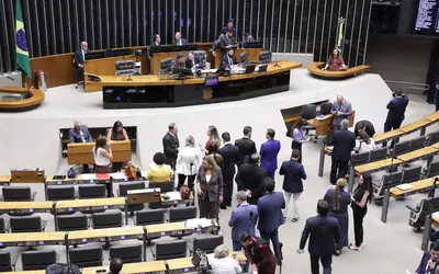 “Taxa das blusinhas”: CACB pede que Congresso rejeite a isenção do imposto