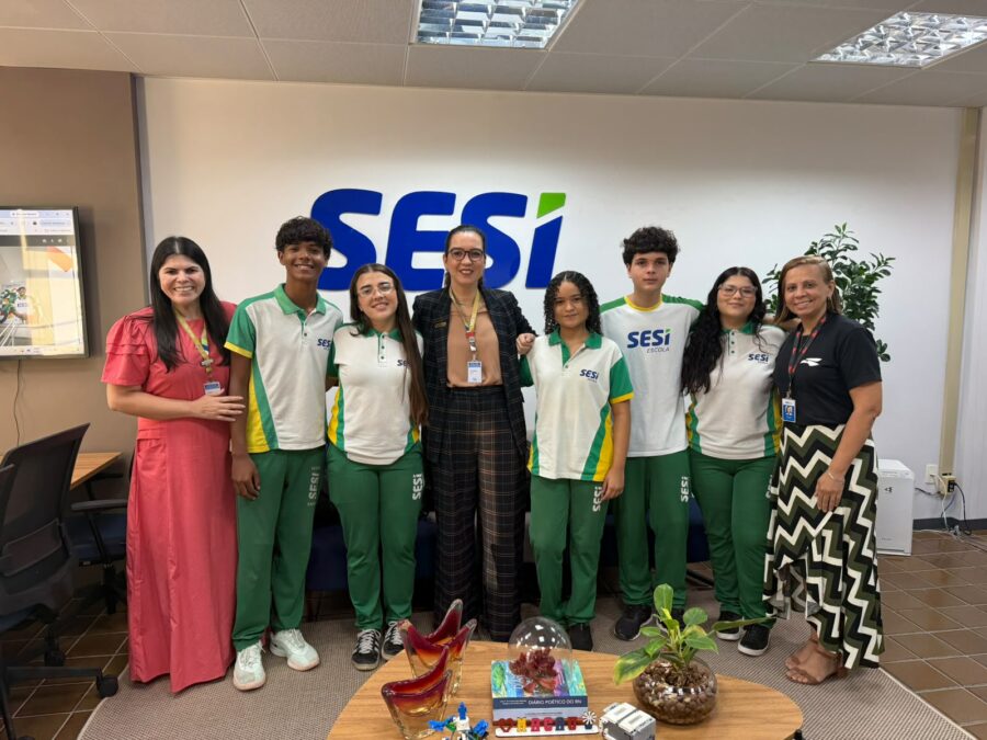 SESI Escola do RN é selecionada para a final nacional do Desafio Liga Jovem por criar óculos inteligente