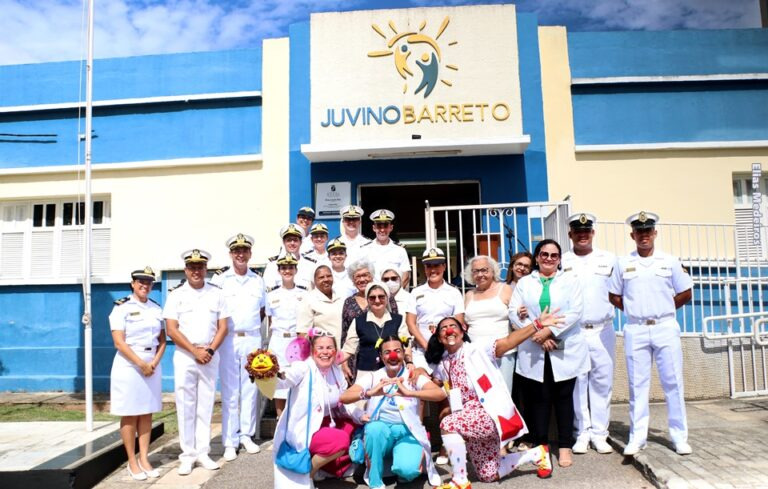 Marinha do Brasil promove ação social no Abrigo Juvino Barreto em comemoração aos 85 anos da instituição