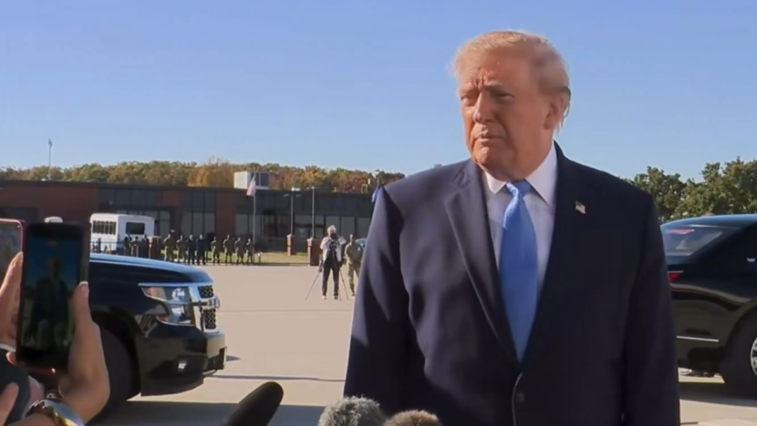 Trump diz que gosta de Lula, mas afirma que eleição “pareceu fraudada”