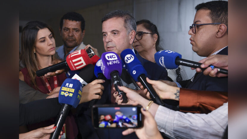 ‘Não digo que concordo porque não fui consultado’, afirma Rogério